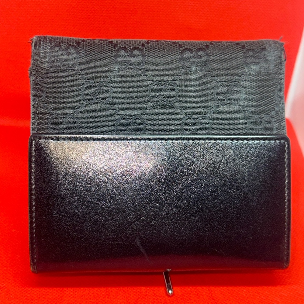 Gucci Wallet 🔥 - Picture 4 of 9